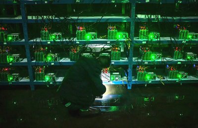 Community and Support in Mining